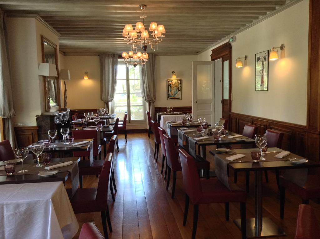 Hostellerie Les Frenes Avignon Ngoại thất bức ảnh