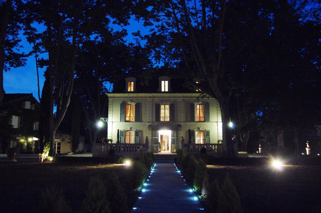 Hostellerie Les Frenes Avignon Ngoại thất bức ảnh