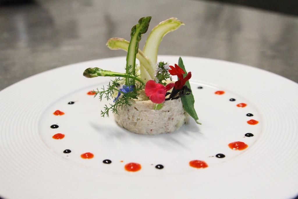 Hostellerie Les Frenes Avignon Ngoại thất bức ảnh