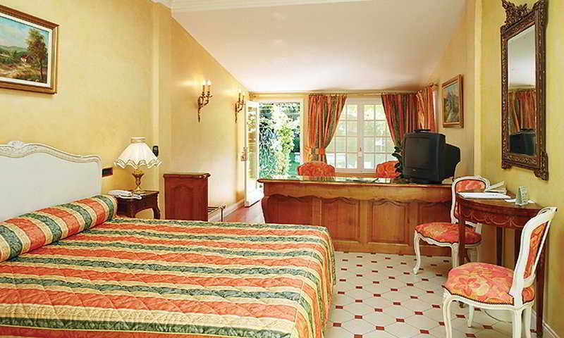 Hostellerie Les Frenes Avignon Phòng bức ảnh