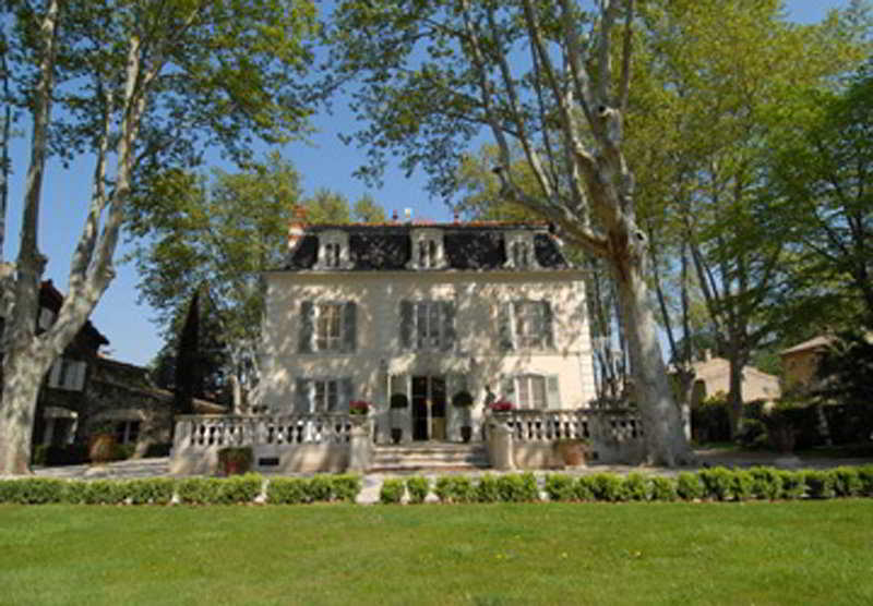 Hostellerie Les Frenes Avignon Ngoại thất bức ảnh